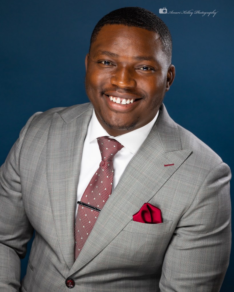 This image has an empty alt attribute; its file name is akp_0693.jpg